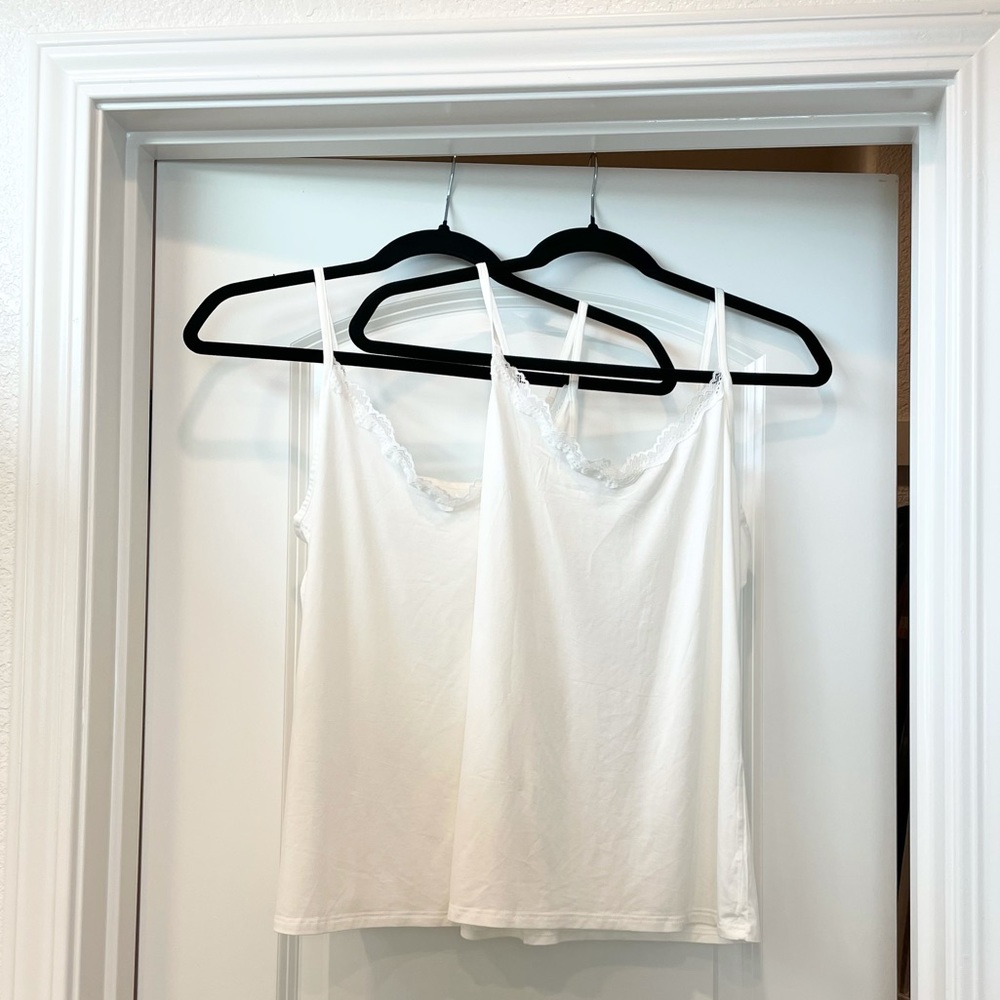 2 Pack Cami Tank Tops V Neck Lace Adjustable Straps Ivory Medium NWT